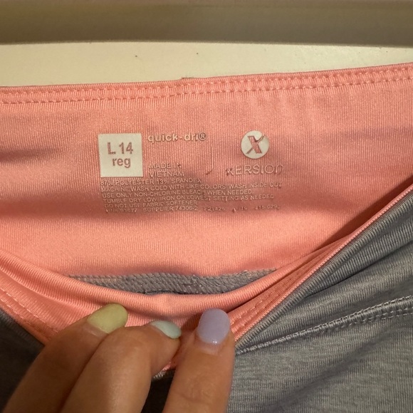 Xersion Gray Kids Size 14 Leggings with Side Stripe - Picture 3 of 7